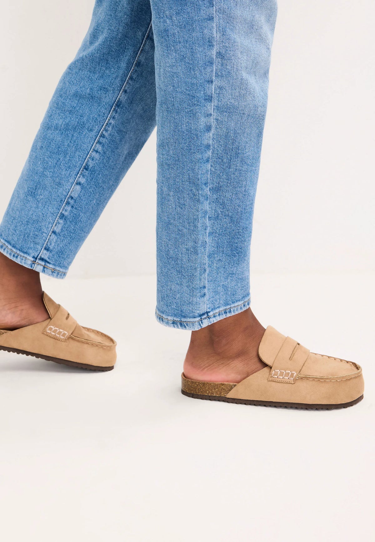 Womens Brown Loafer Clogs