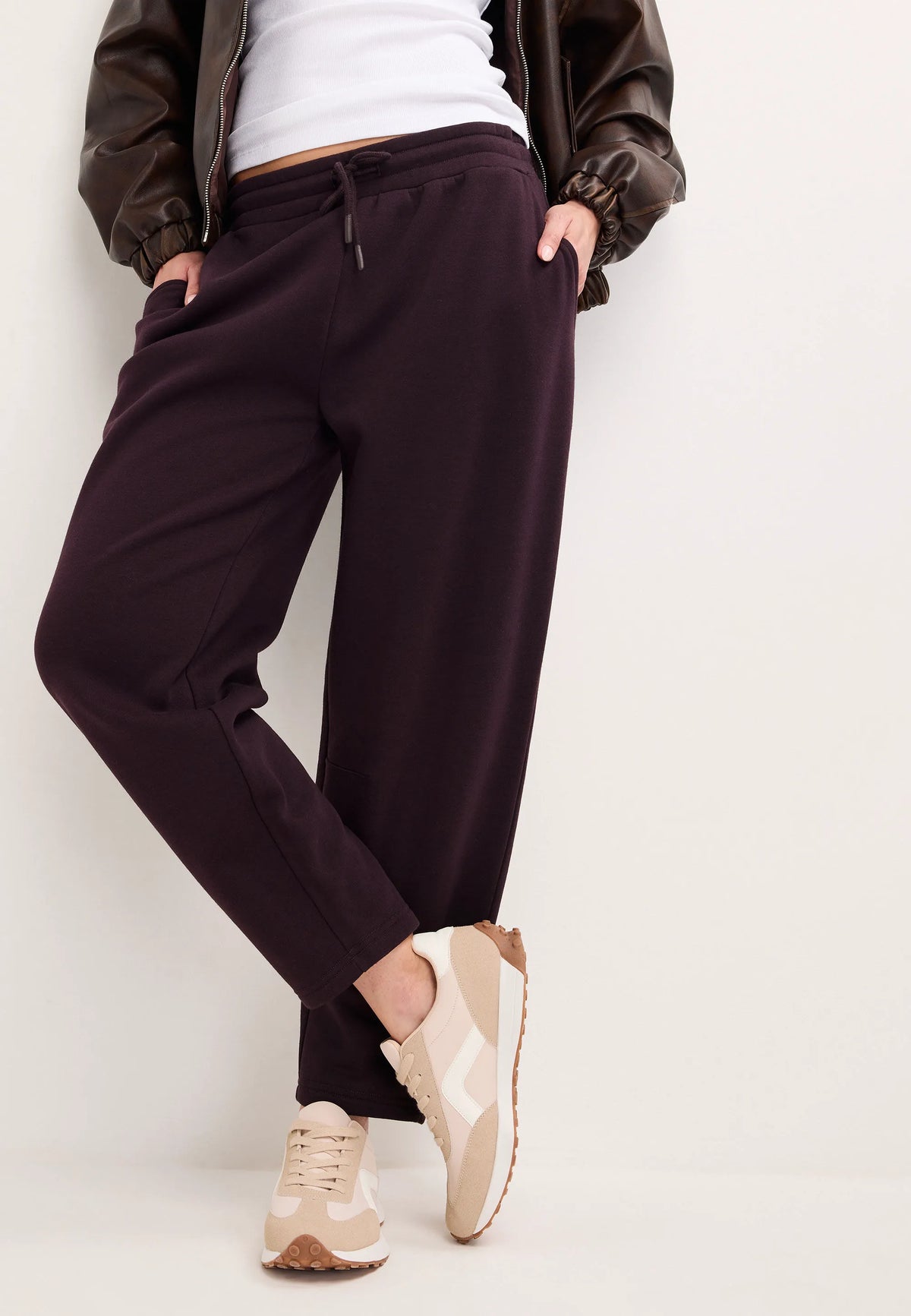 Womens Plum Cotton Rich Barrel Joggers