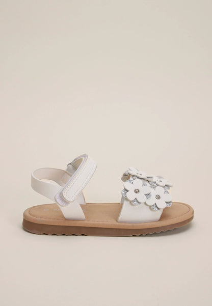 Younger Girls White Flower Strap Sandals