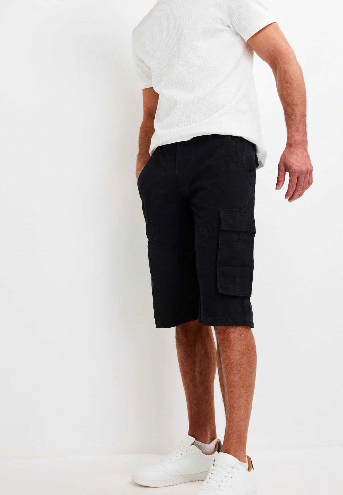 Mens Black Three Quarter Cargo Shorts