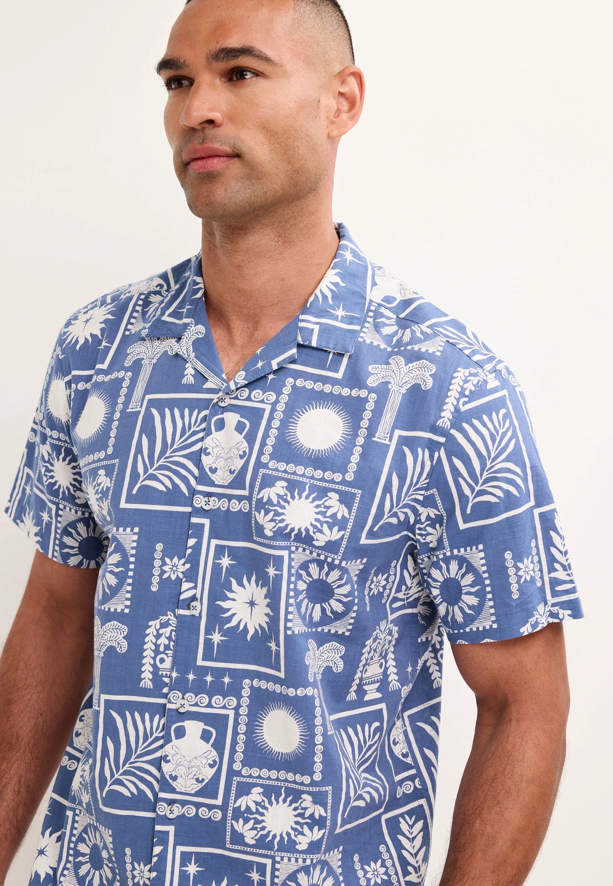 Mens Blue Tile Print Short Sleeve Shirt
