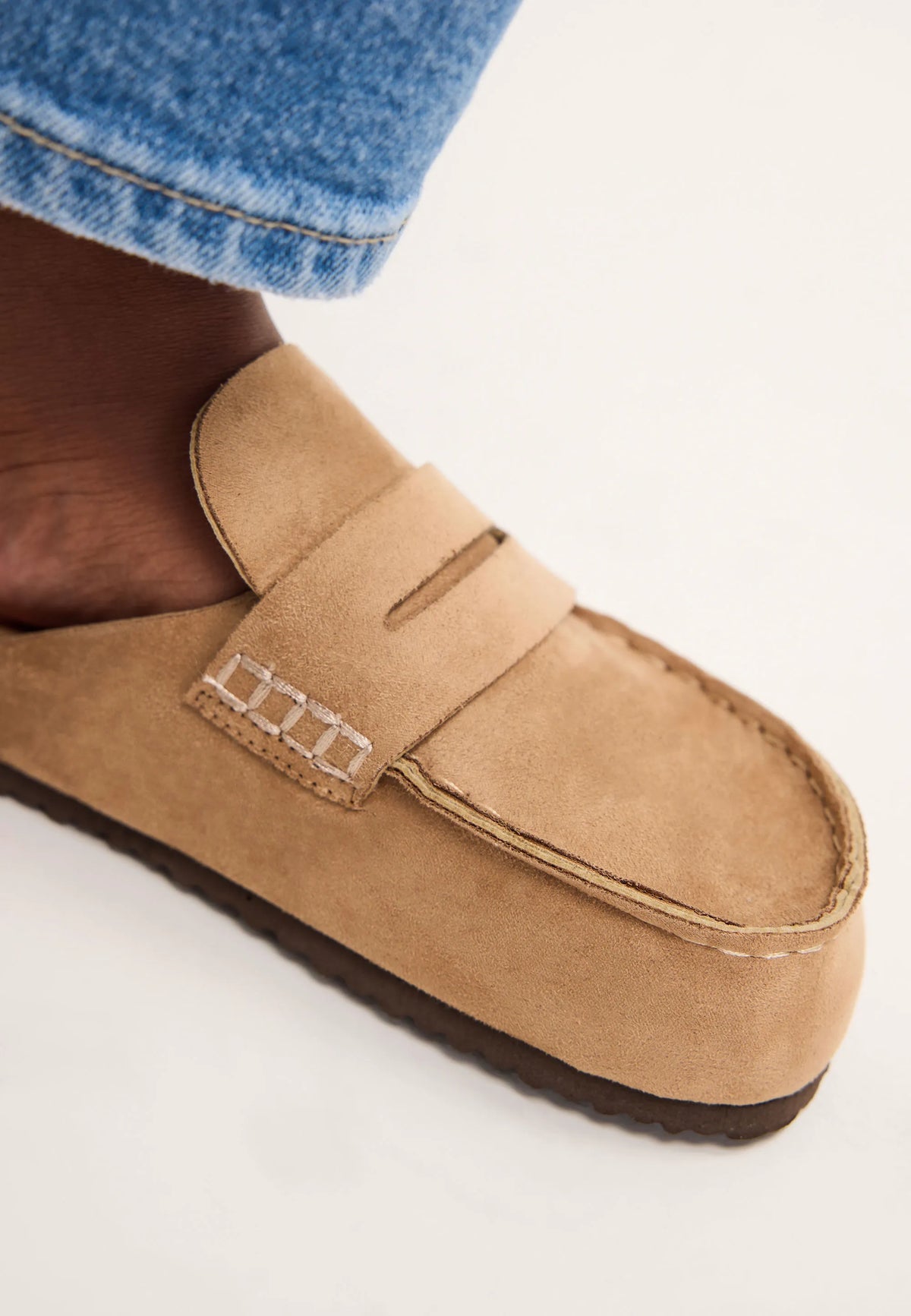 Womens Brown Loafer Clogs