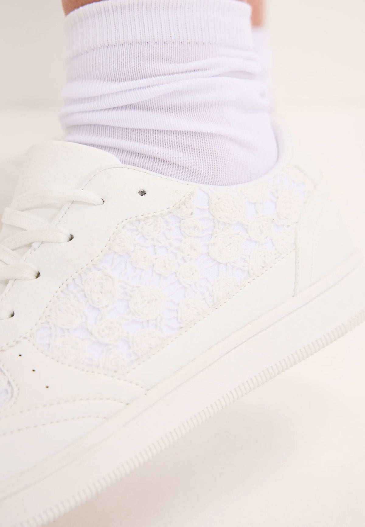 Womens White Retro Lace Trainers