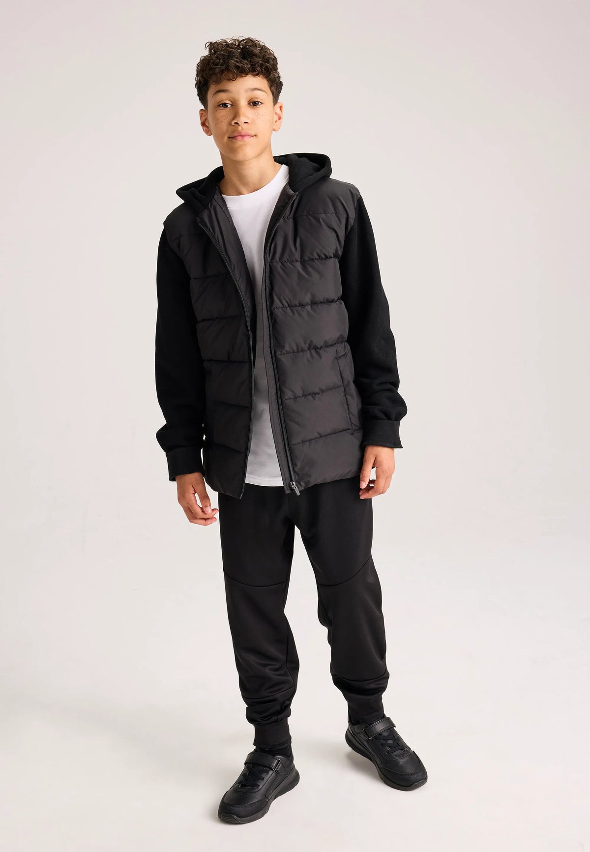 Older Boys Black Hybrid Padded Jacket