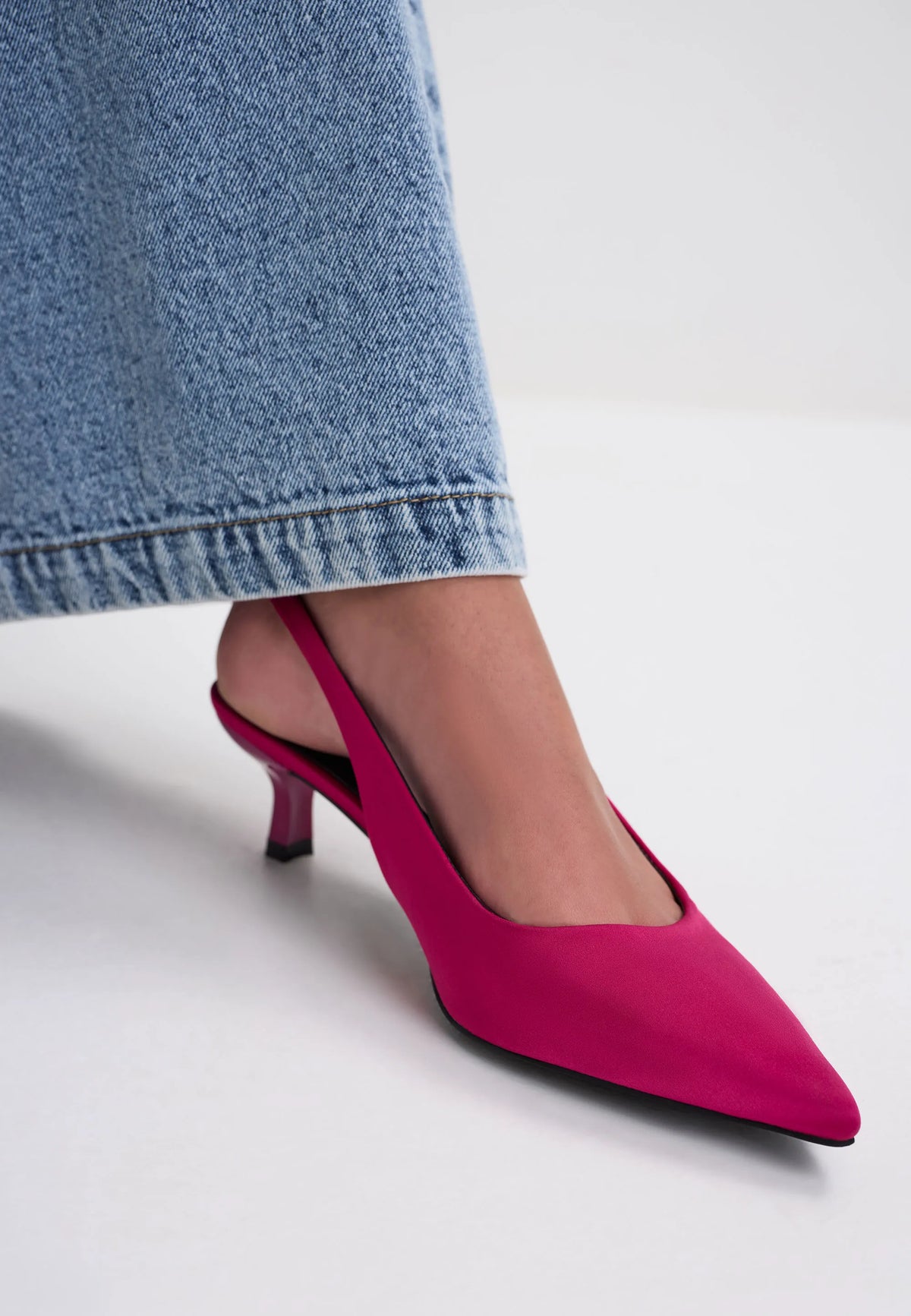 Womens Pink Satin Stiletto Heel Slingback Pumps